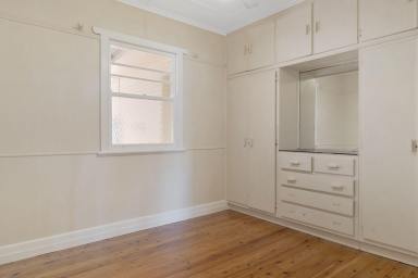 House For Lease - QLD - Harristown - 4350 - Charming three-Bedroom Home!  (Image 2)
