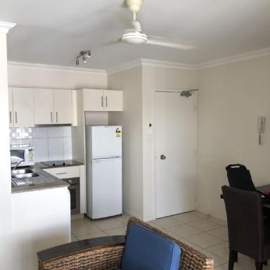 Unit Leased - QLD - Cairns North - 4870 - Partly Furnished Top Floor unit close to the hospital  (Image 2)