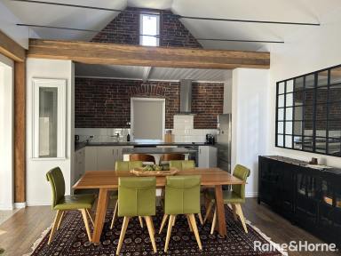 House For Lease - NSW - Moss Vale - 2577 - Furnished 2 Bedroom Cottage  (Image 2)