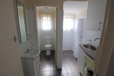 Unit For Lease - NSW - Taree - 2430 - Walk  to Shops  (Image 2)