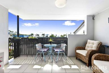 Unit For Sale - QLD - Pialba - 4655 - Buy NOW for 2026 University Intake  (Image 2)