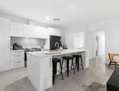 House For Sale - WA - Brabham - 6055 - A Stylish Home with All the Essentials!  (Image 2)