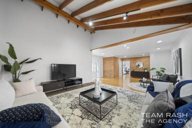 House For Sale - WA - Beechboro - 6063 - Modern Upgrades, Space to Spare – The Ultimate Family Retreat / Grand Family Living with Room for Everyone!  (Image 2)