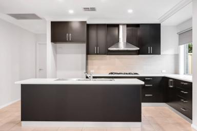 Townhouse For Sale - VIC - Mildura - 3500 - Contemporary Style & Smart Comfort  (Image 2)