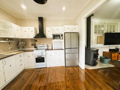 Acreage/Semi-rural For Sale - NSW - Inverell - 2360 - Country  Oasis Retreat on Acreage  (Image 2)