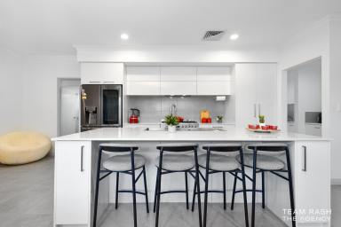 House For Sale - WA - Dayton - 6055 - Contemporary Design Home  (Image 2)