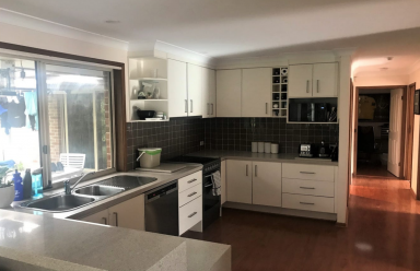House For Lease - NSW - Gerringong - 2534 - Spacious Family Home in Quiet Street  (Image 2)