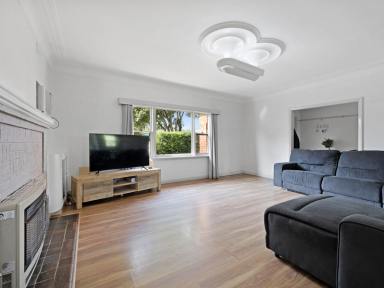House For Sale - VIC - Hamilton - 3300 - Family home or investment opportunity  (Image 2)
