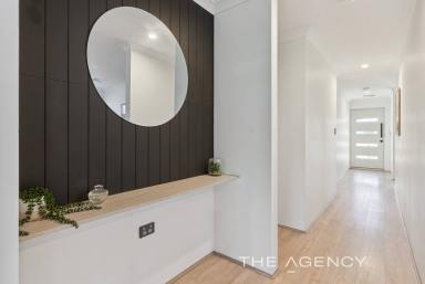 House For Sale - WA - Bushmead - 6055 - "Modern Living Amongst Nature"  (Image 2)