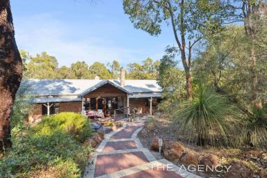 House For Sale - WA - Glen Forrest - 6071 - Secluded Bushland Beauty With Direct Access To Heritage Trail  (Image 2)