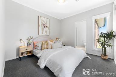 House For Sale - VIC - Botanic Ridge - 3977 - THE PERFECT LITTLE PACKAGE  (Image 2)