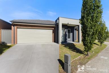 House For Sale - VIC - Botanic Ridge - 3977 - THE PERFECT LITTLE PACKAGE  (Image 2)