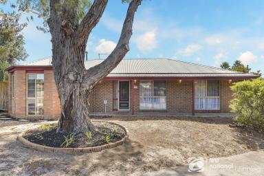 House For Lease - VIC - Cranbourne - 3977 - Charming Family Home in the Heart of Cranbourne  (Image 2)