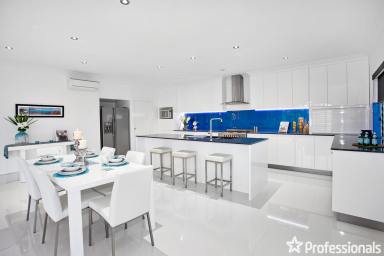 House For Sale - QLD - Blacks Beach - 4740 - Outstanding Modern Beachside Home!  (Image 2)