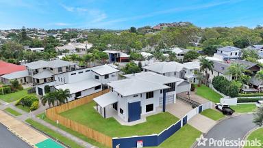House For Sale - QLD - Blacks Beach - 4740 - Outstanding Modern Beachside Home!  (Image 2)