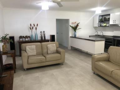 House For Sale - QLD - Picnic Bay - 4819 - PRIME BEACHFRONT OPPORTUNITY.  (Image 2)