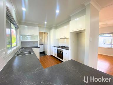 House Sold - NSW - Inverell - 2360 - SOLD BY LJ HOOKER INVERELL  (Image 2)