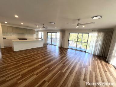 House For Lease - NSW - Bomaderry - 2541 - Stunning Family Home in Bomaderry  (Image 2)