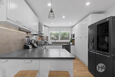 House For Sale - VIC - Bittern - 3918 - From Merely Spacious to Truly Spectacular  (Image 2)