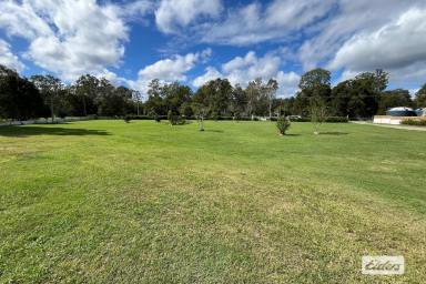 House For Sale - QLD - Glenwood - 4570 - THE COMFORT OF RURAL LIFE LIVING!  (Image 2)