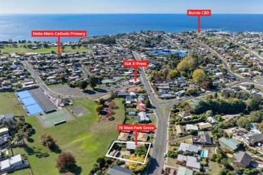 House For Sale - TAS - Park Grove - 7320 - A Home with Heart: Privacy, Space, and Style  (Image 2)