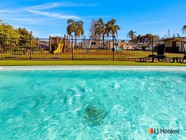 House For Sale - NSW - Batemans Bay - 2536 - Buy now and move into your Brand New Over 55's Pet Friendly Villa  (Image 2)