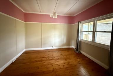 House For Lease - NSW - Portland - 2847 - 3 Bedroom Brick home  (Image 2)