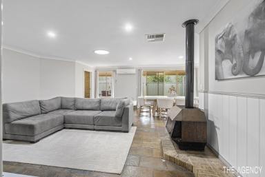 House For Sale - WA - Mundijong - 6123 - LARGE FAMILY BLOCK WITH POWERED WORKSHOP + SPACE TO GROW!  (Image 2)