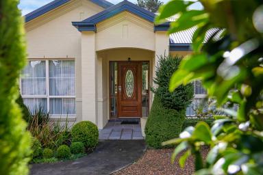 House For Sale - NSW - Moss Vale - 2577 - Privacy Assured "Ingleside"  (Image 2)
