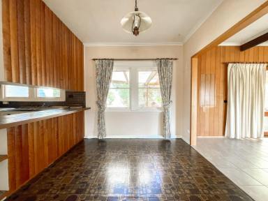 House For Lease - VIC - Swan Hill - 3585 - FAMILY LIVING  (Image 2)