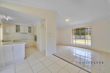 House For Lease - QLD - Bargara - 4670 - Neat 3 Bedder in Central Bargara  (Image 2)