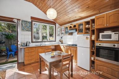 House For Sale - WA - Hamilton Hill - 6163 - The Leaf & Timber Cabin  (Image 2)