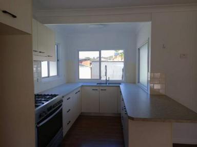 House For Lease - NSW - Forster - 2428 - Three bedroom home in great location  (Image 2)