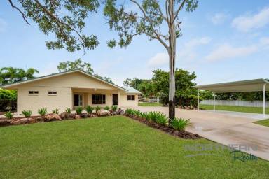 House For Sale - QLD - Kelso - 4815 - Your Country Oasis Awaits  (Image 2)