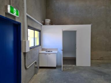 Industrial/Warehouse For Lease - NSW - Moss Vale - 2577 - 100m² Light Industrial Unit  (Image 2)
