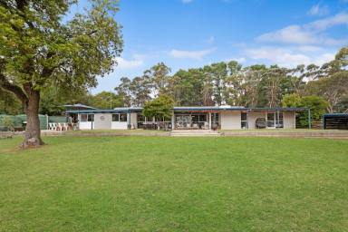 House For Sale - VIC - Hamilton - 3300 - Tranquility and Lifestyle on the Edge of Town  (Image 2)