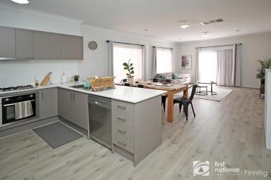 House Leased - VIC - Cranbourne East - 3977 - Modern 4 Bedroom Home  (Image 2)