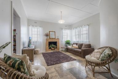 House For Sale - NSW - Kyogle - 2474 - BEAUTIFULLY RENOVATED 1950'S HOME  (Image 2)