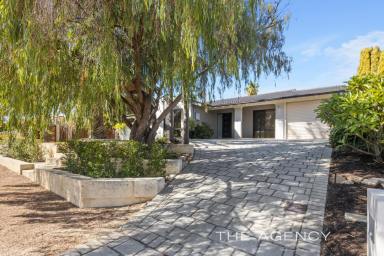 House For Sale - WA - Padbury - 6025 - Perfectly Positioned For Moments and Memories!  (Image 2)