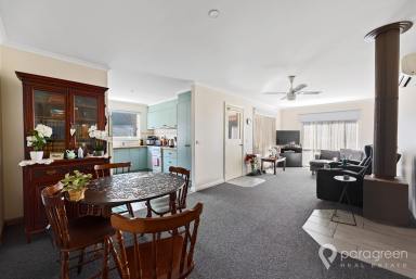 House For Sale - VIC - Foster - 3960 - COSY BRICK VENEER ON ITS OWN TITLE WITH A PRIVATE YARD  (Image 2)