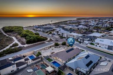 House For Sale - WA - Jindalee - 6036 - Beachside Bliss  (Image 2)