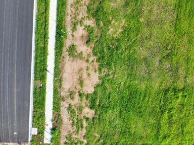 Residential Block For Sale - VIC - East Bairnsdale - 3875 - LEVEL AND READY TO BUILD  (Image 2)