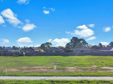 Residential Block For Sale - VIC - East Bairnsdale - 3875 - BUILD YOUR DREAM HOME  (Image 2)