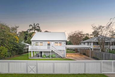 House For Sale - QLD - Cooroy - 4563 - Fall in Love with This Charming Cottage on 1012sqm with two road frontage  (Image 2)