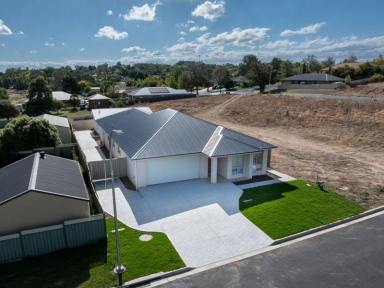 House Leased - NSW - Orange - 2800 - Brand New Spacious 4 Bedroom House $650/week  (Image 2)