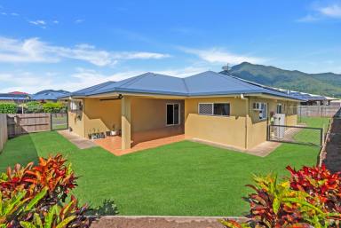 House For Sale - QLD - Edmonton - 4869 - FAMILY LIVING MADE WONDERFUL  (Image 2)