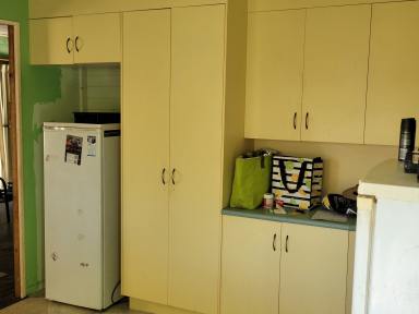 House For Sale - QLD - Depot Hill - 4700 - Affordable Entry Point – Elevated Fixer-Upper Near the CBD  (Image 2)