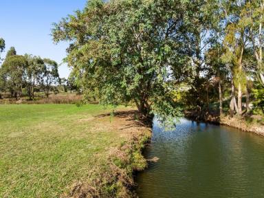 House For Sale - QLD - Meringandan - 4352 - Country Lifestyle with Potential Development Opportunity!  (Image 2)