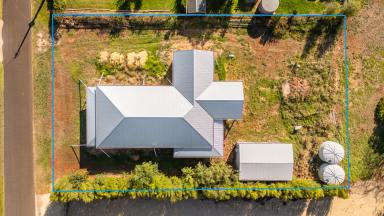 House For Sale - SA - Coonawarra - 5263 - New Home Opportunity in the Heart of Coonawarra Wine Country  (Image 2)