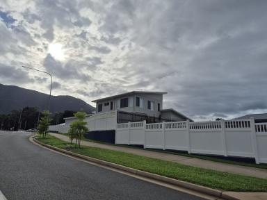 House For Lease - QLD - Redlynch - 4870 - BRAND NEW TOWNHOUSE IN SOUGHT AFTER VISTAS AT REDLYNCH ESTATE  (Image 2)